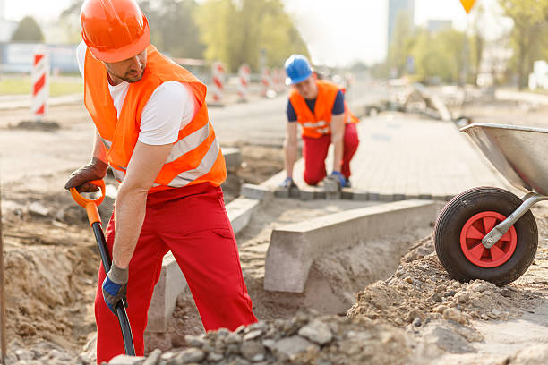Best Concrete Sidewalk Installation  in Highland, CA